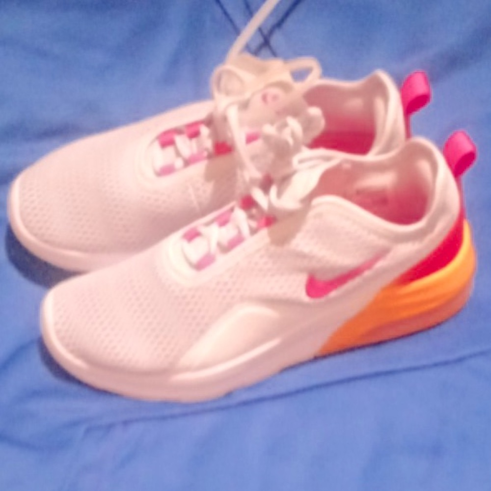 Nike woman shoes